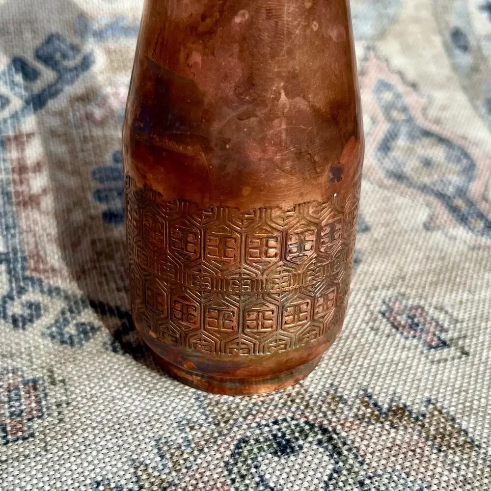 Vintage 60s Solid Copper Bud Vase Etched Band Mid Century Rustic Decor 8" - Picture 2 of 7